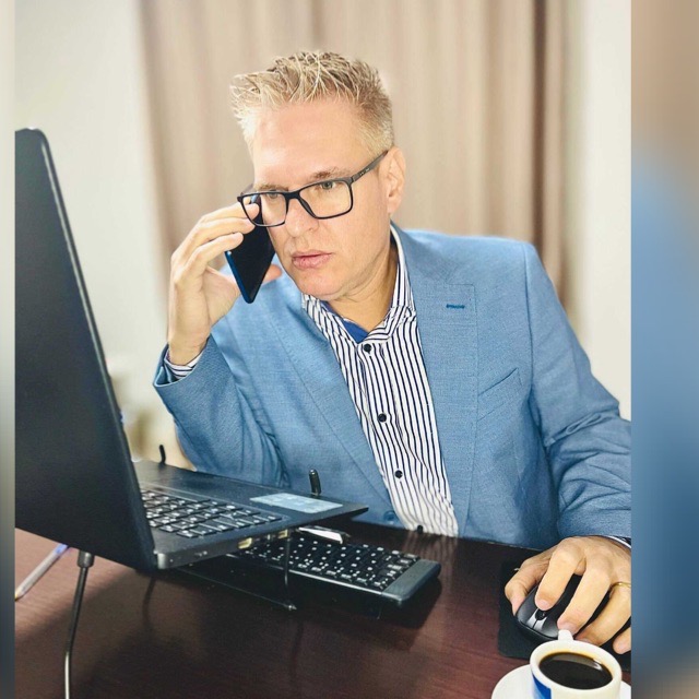 A imagem apresenta o Dr. Wesley Amaral de Andrade, aos usuários.